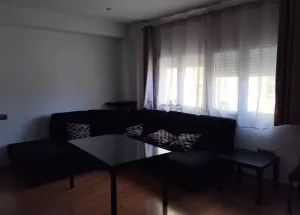 Piso reformado para estudiantes en Granada