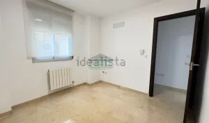 Piso de alquiler con garaje en Armilla