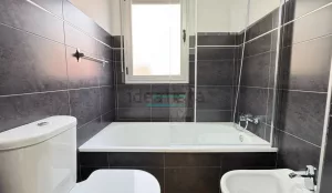 Piso de alquiler con garaje en Armilla