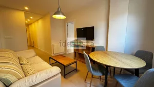 Piso reformado con 4 dormitorios en el centro