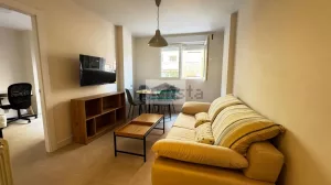 Piso reformado con 4 dormitorios en el centro