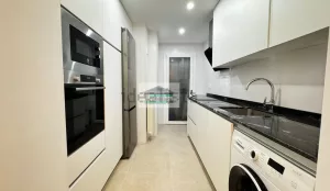 Piso reformado con 4 dormitorios en el centro