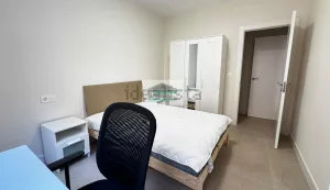 Piso reformado con 4 dormitorios en el centro