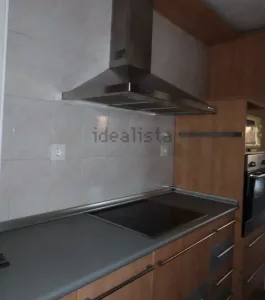 Ático de 2 dormitorios con terraza en Cúllar Vega