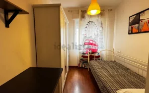 Apartamento reformado de 2 dormitorios en La Zubia