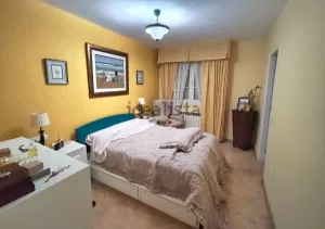 Chalet de 5 dormitorios en Armilla