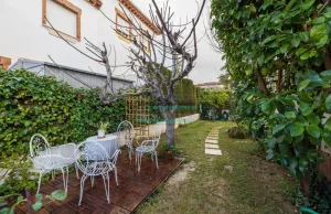 Chalet de 3 dormitorios con jardín en La Zubia