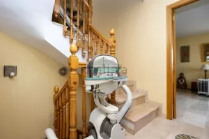 Chalet de 3 dormitorios con jardín en La Zubia