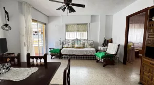 Piso de 3 dormitorios en Almuñecar con garaje