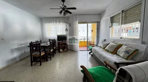 Piso de 3 dormitorios en Almuñecar con garaje