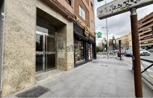 Piso en Camino de Ronda con 3 dormitorios