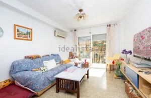 Piso de 3 dormitorios en venta en El Zaidín