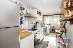 Piso de 3 dormitorios en venta en El Zaidín