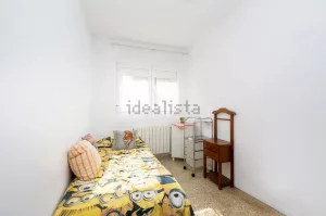 Piso de 3 dormitorios en venta en El Zaidín