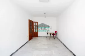 Piso de 3 dormitorios con patio en Armilla