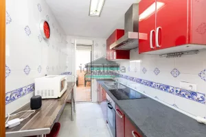 Piso de 3 dormitorios con patio en Armilla