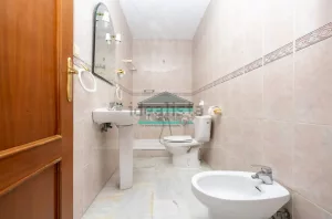 Piso de 3 dormitorios con patio en Armilla