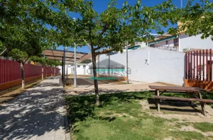 Piso de 3 dormitorios con patio en Armilla