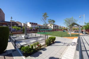 Piso de 3 dormitorios con patio en Armilla