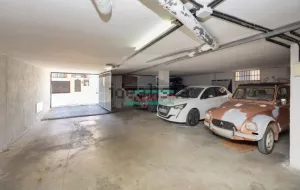Piso de 3 dormitorios con garaje en La Zubia