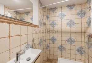Chalet en venta de 3 dormitorios en Las Gabias