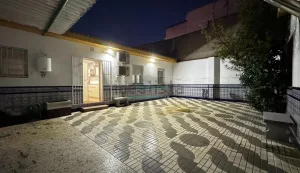 Casa de 4 dormitorios en Albolote
