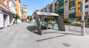 Piso de 3 dormitorios en calle Arabial