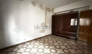 Piso de 3 dormitorios en calle Arabial