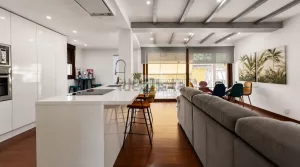 Chalet de 5 dormitorios con garaje en Albolote