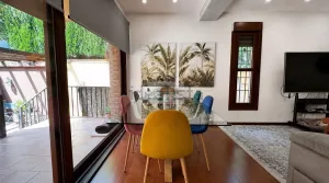 Chalet de 5 dormitorios con garaje en Albolote