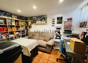 Casa de 4 dormitorios con patio y garaje