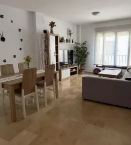 Dúplex de 3 dormitorios en el barrio de Monachil