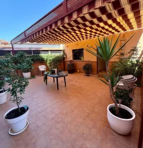 Dúplex de 3 dormitorios en el barrio de Monachil