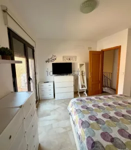 Dúplex de 3 dormitorios en el barrio de Monachil