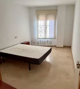Dúplex de 3 dormitorios en el barrio de Monachil