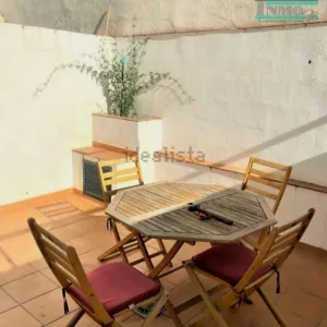 Casa de 3 dormitorios y garaje en Cajar
