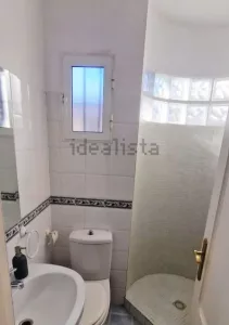 Casa de 3 dormitorios y garaje en Cajar