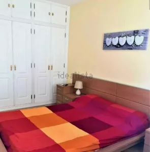 Casa de 3 dormitorios y garaje en Cajar