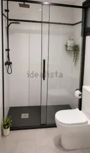 Piso reformado de 2 dormitorios en La Zubia