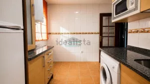 Ático de 3 dormitorios con garaje en Atarfe