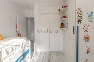 Chalet con piscina y 3 dormitorios en Otura