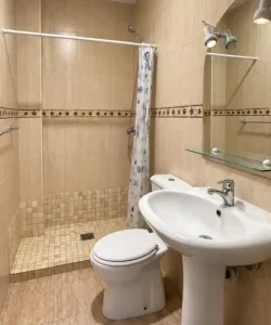 Piso de 3 dormitorios con garaje en Atarfe