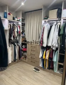 Piso reformado de 3 dormitorios y garaje en Maracena