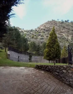 Finca turística de 10.000m en venta en Monachil