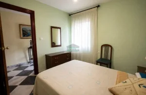 Casa de 4 dormitorios en venta en Deifontes