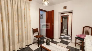 Casa de 4 dormitorios en venta en Deifontes
