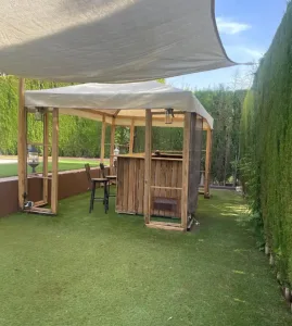 Chalet de 4 dormitorios con piscina en Monachil
