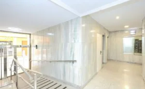 Piso de alquiler con 4 dormitorios en El Zaidín