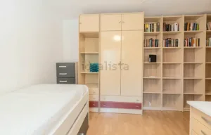 Piso de alquiler con 4 dormitorios en La Chana