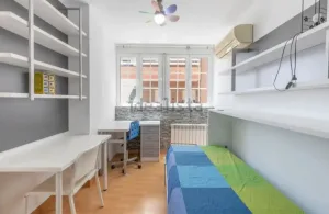 Piso de alquiler con 4 dormitorios en La Chana